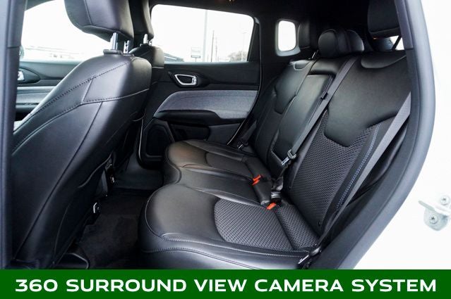 2023 Jeep Compass Latitude LEATHER HEATED SEATS