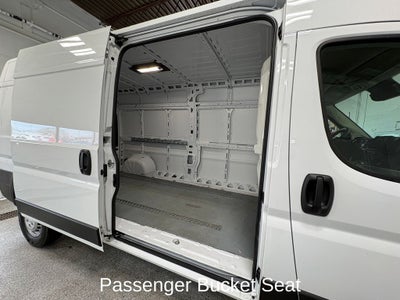 2025 RAM ProMaster 2500 High Roof Convenience Group