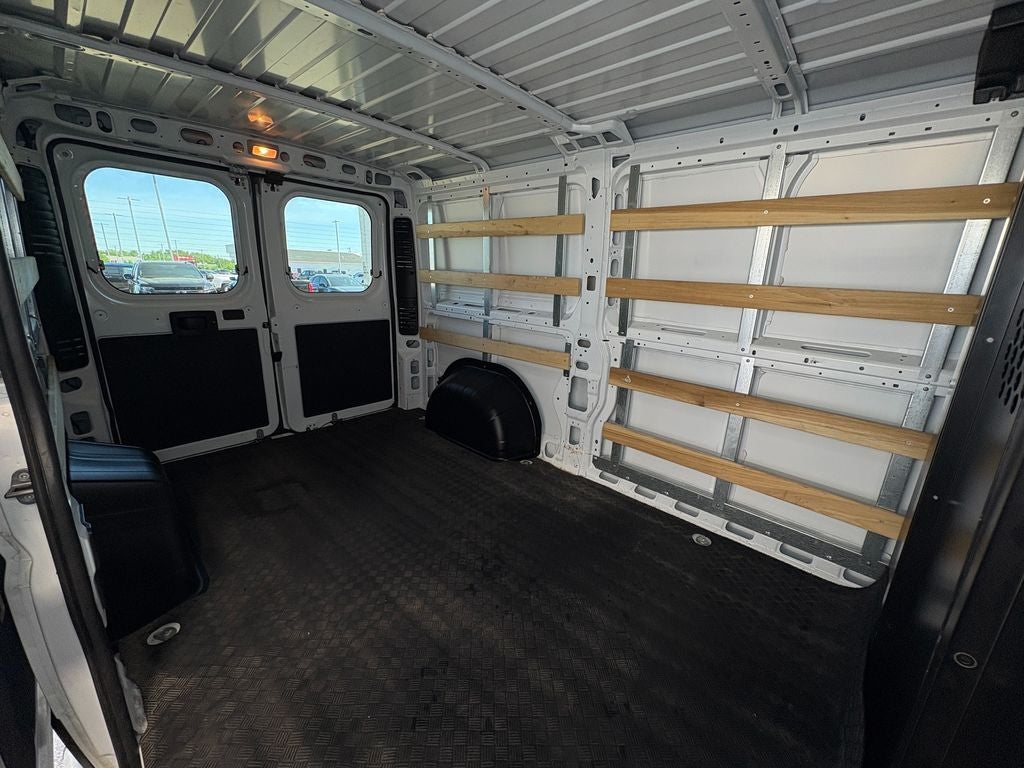 2025 RAM ProMaster 2500 Base