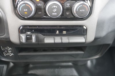 2023 RAM 3500 Tradesman Navigation System & ParkView Rear Back-Up Camera