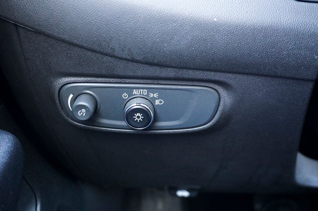 2023 Chevrolet Equinox LS Wireless Apple CarPlay/Wireless Android Auto