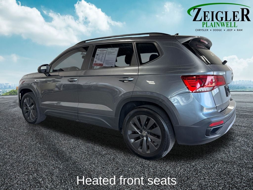 2022 Volkswagen Taos 1.5T S Alloy wheels
