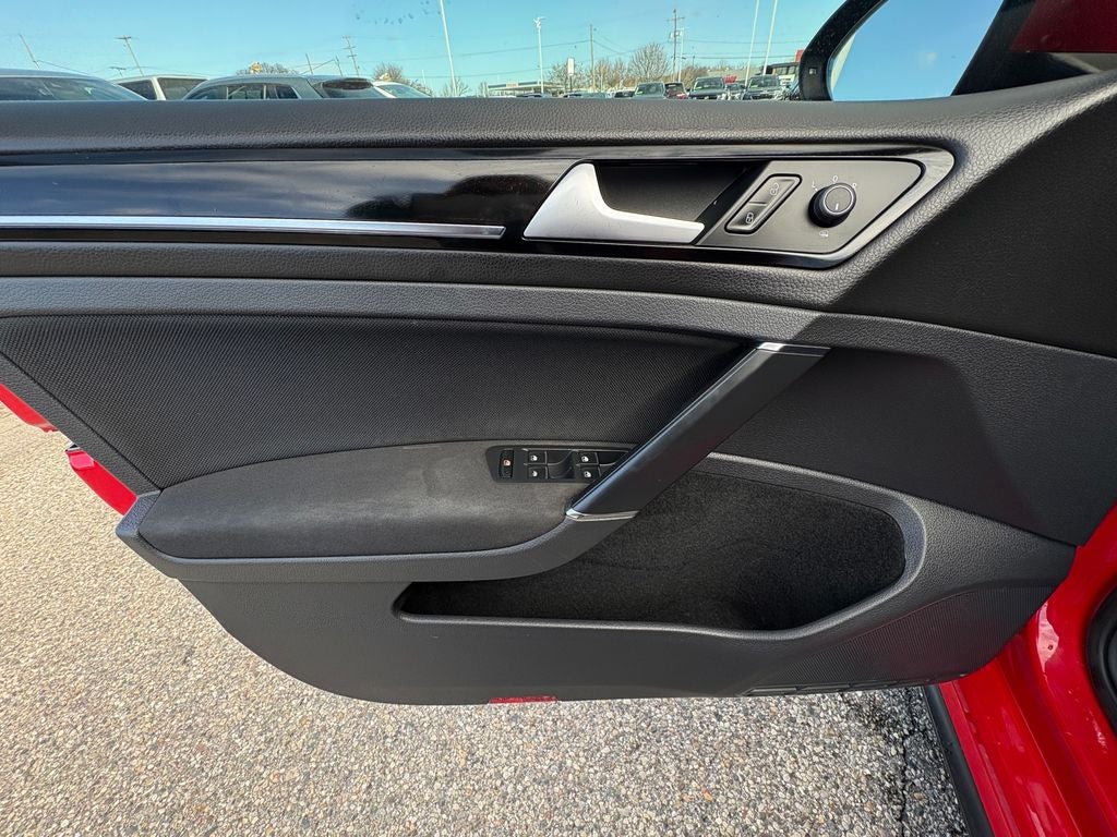 2016 Volkswagen Golf GTI S