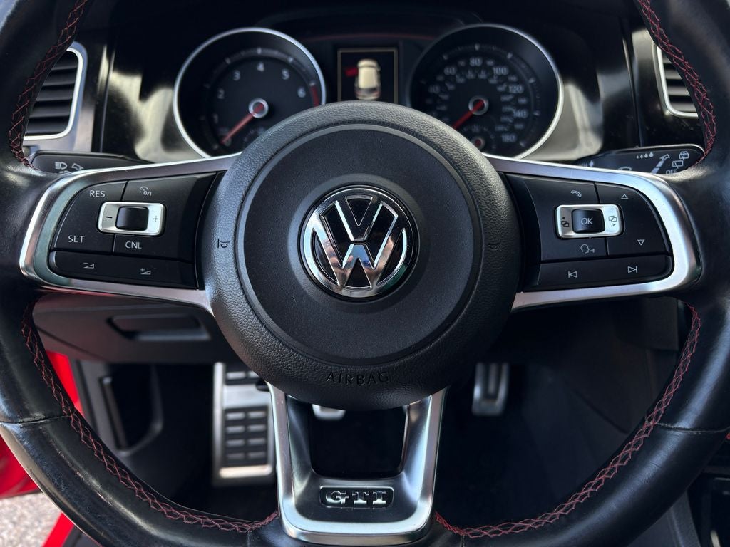 2016 Volkswagen Golf GTI S