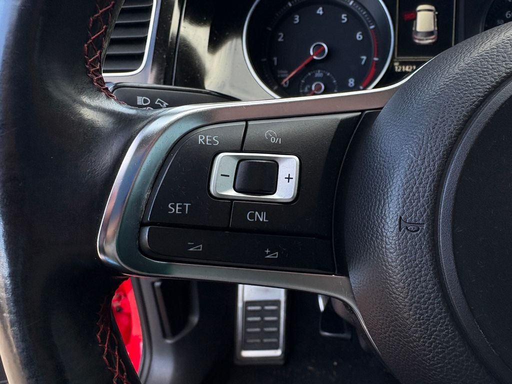 2016 Volkswagen Golf GTI S