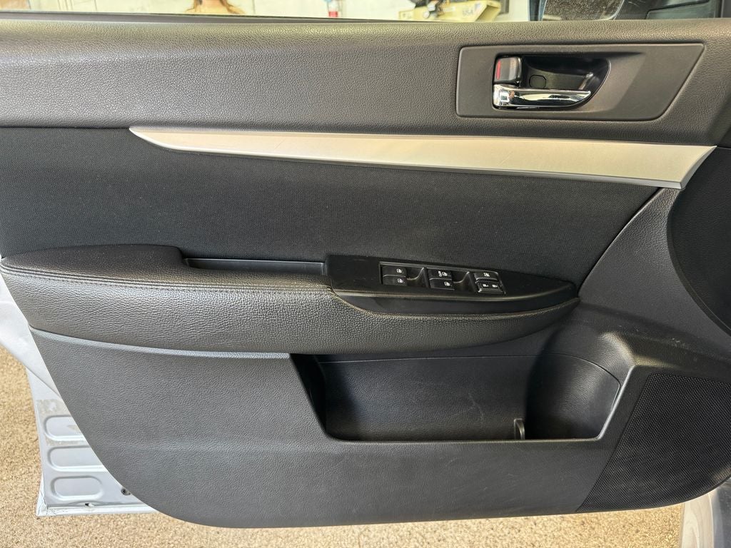 2013 Subaru Legacy 2.5i Premium