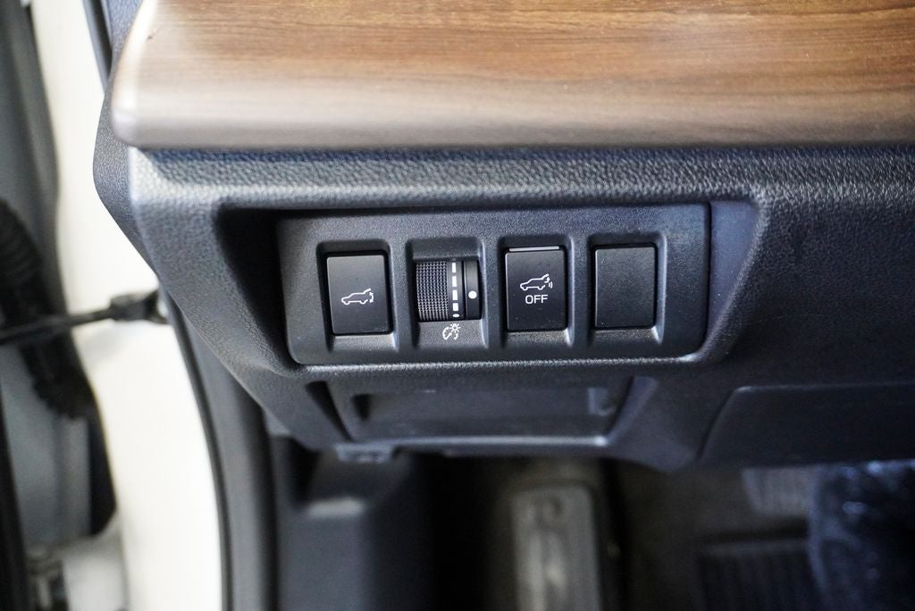 2021 Subaru Outback Touring XT Power moonroof & Navigation System