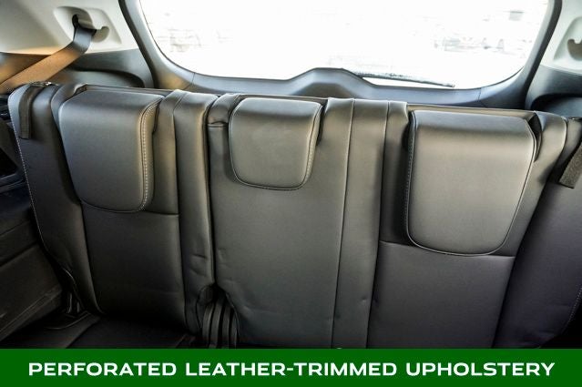 2023 Subaru Ascent Limited STARLINK/Apple CarPlay/Android Auto & Exterior Par