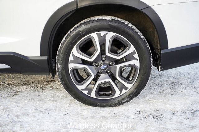 2023 Subaru Ascent Limited STARLINK/Apple CarPlay/Android Auto & Exterior Par