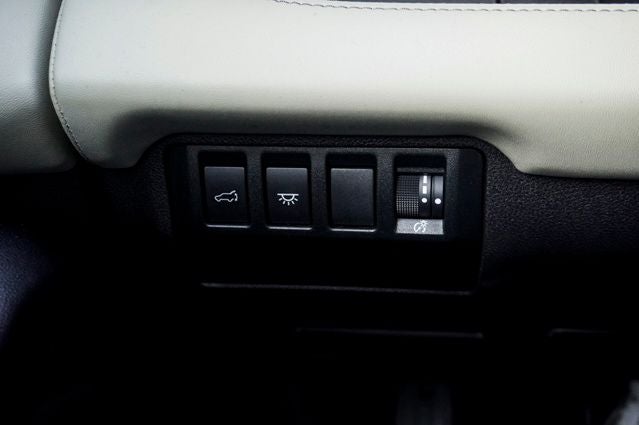 2024 Subaru Ascent Limited Apple Carplay & Hands Free Bluetooth