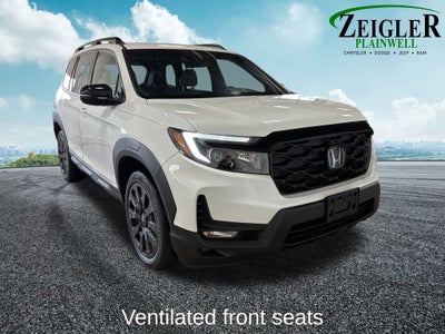 2022 Honda Passport Elite Power moonroof