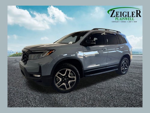 2022 Honda Passport Elite Navigation system: Honda Satellite-Linked Navigati