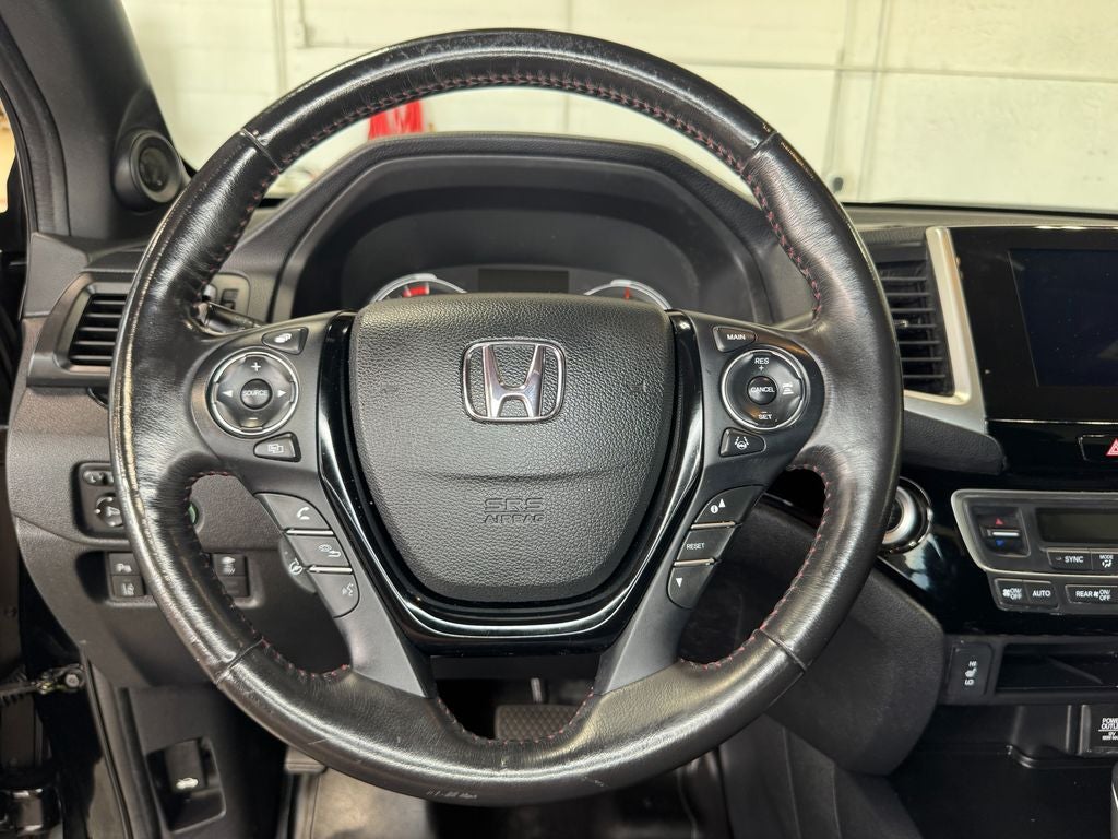 2019 Honda Ridgeline Black Edition Power moonroof