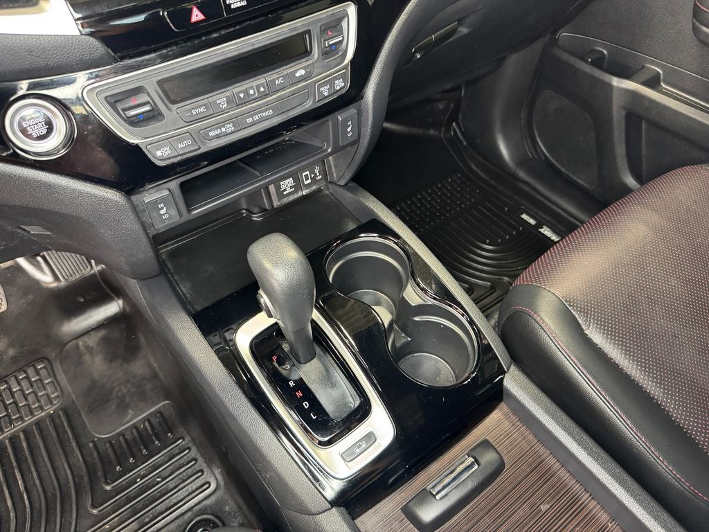 2019 Honda Ridgeline Black Edition Power moonroof