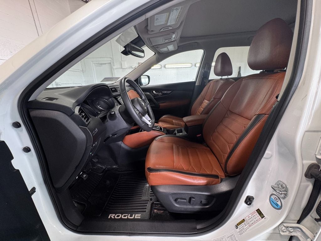 2017 Nissan Rogue SL Navigation System