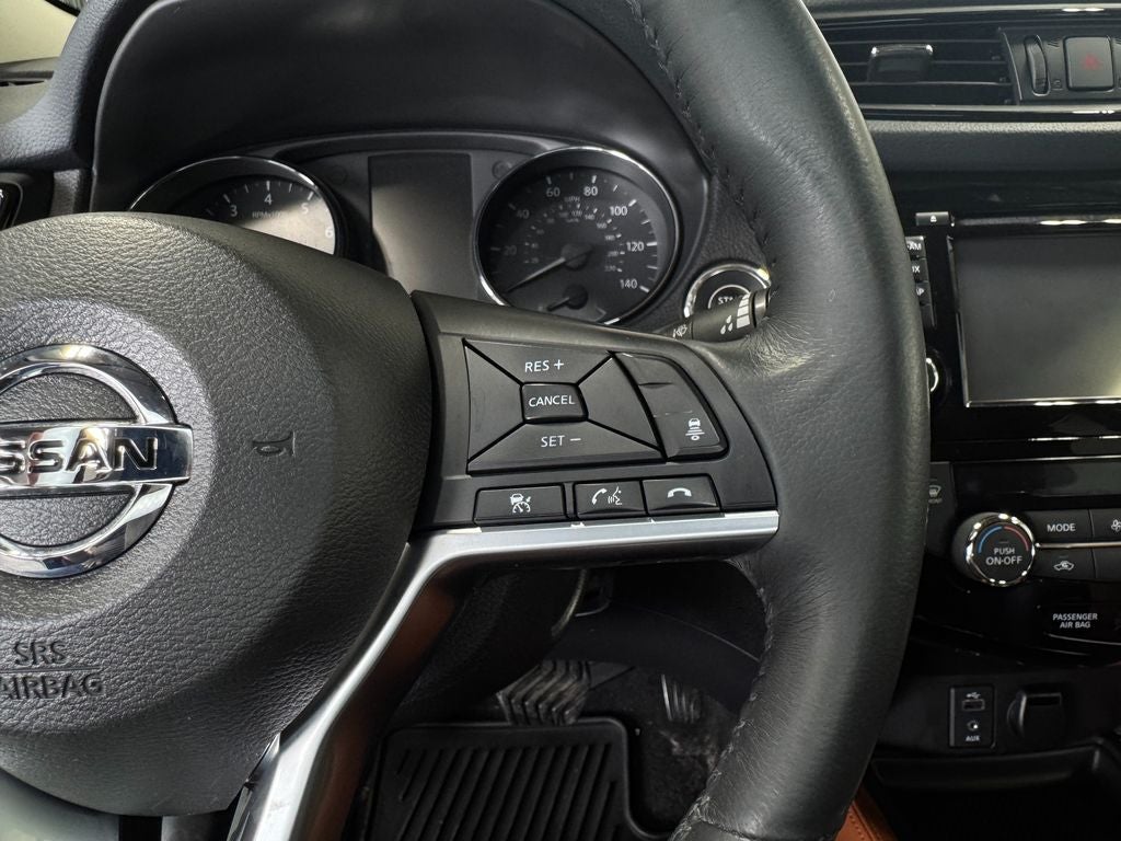 2017 Nissan Rogue SL Navigation System