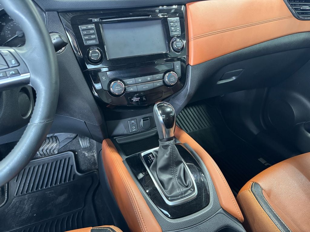 2017 Nissan Rogue SL Navigation System