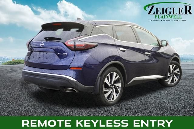 2024 Nissan Murano SL Power moonroof & Navigation System