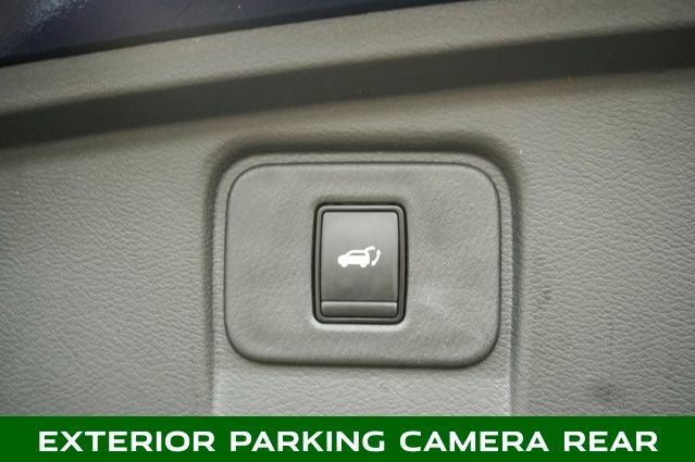 2024 Nissan Murano SL Power moonroof & Navigation System