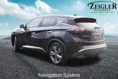2023 Nissan Murano Platinum Power moonroof & Navigation System