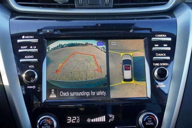 2024 Nissan Murano Platinum Power moonroof & Navigation System