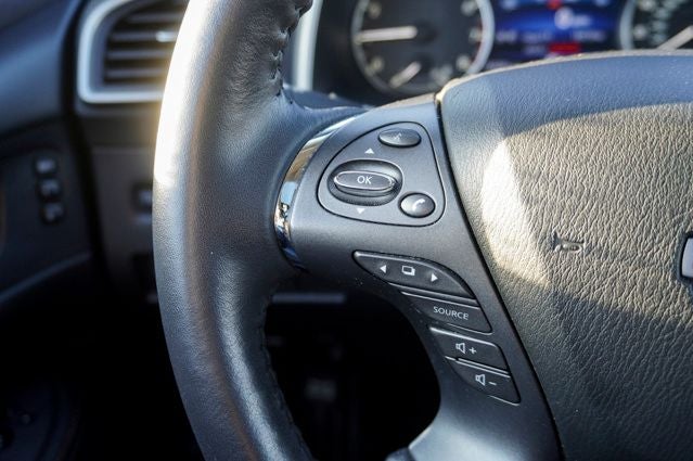 2024 Nissan Murano Platinum Power moonroof & Navigation System