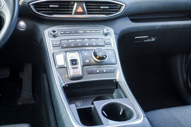 2023 Hyundai Santa Fe SEL Navigation System & Apple CarPlay & Android Auto