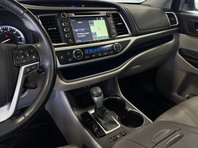 2017 Toyota Highlander Limited