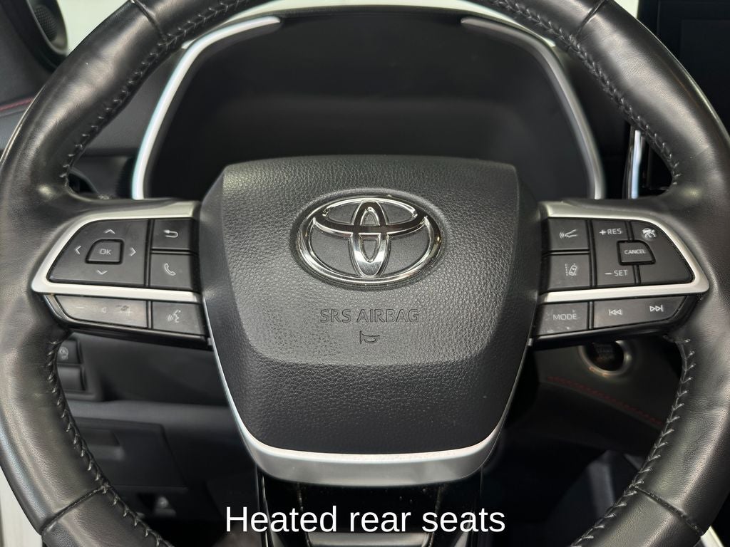 2024 Toyota Highlander Platinum