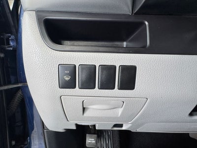 2015 Toyota Highlander LE 3rd row seats