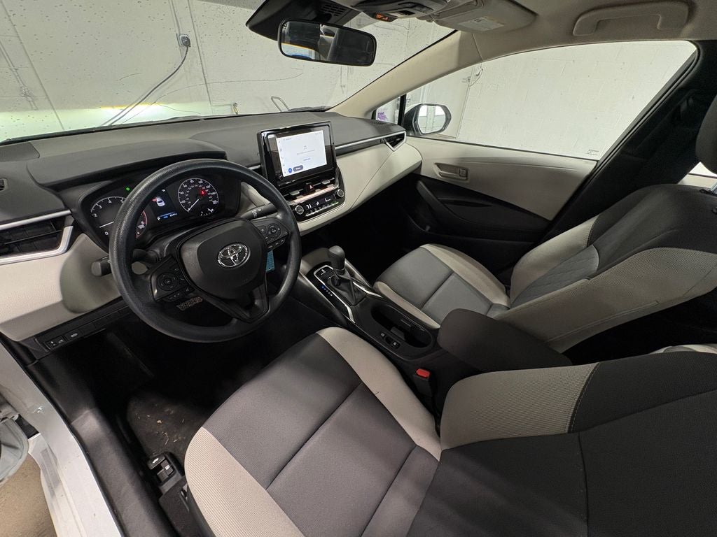 2025 Toyota Corolla LE Apple CarPlay/Android Auto