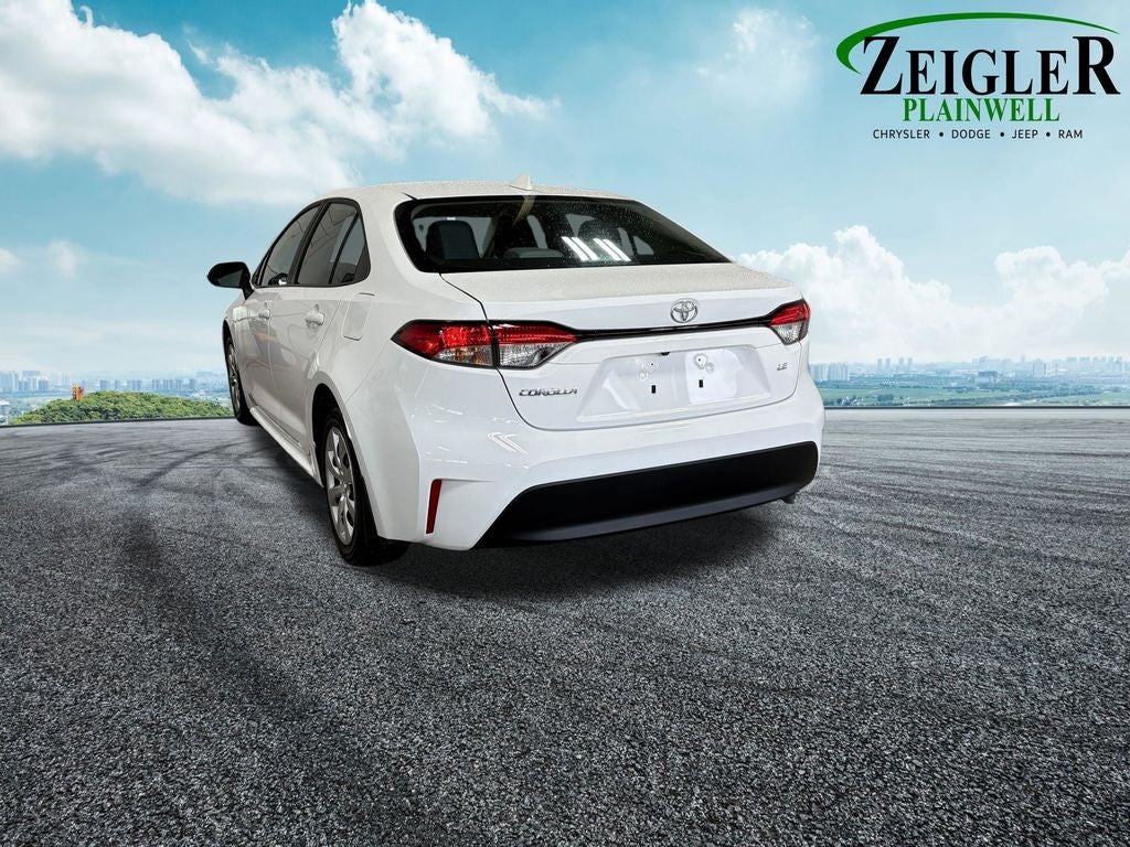 2025 Toyota Corolla LE Apple CarPlay/Android Auto
