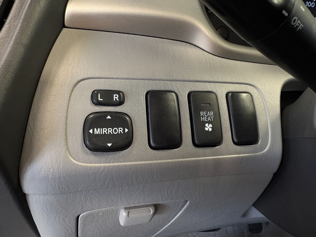 2006 Toyota Highlander V6 Sunroof
