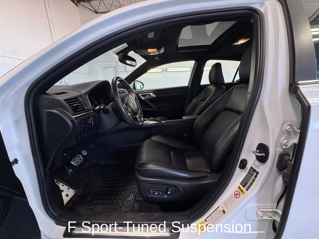 2016 Lexus CT 200h F Sport Premium Package for Navigation