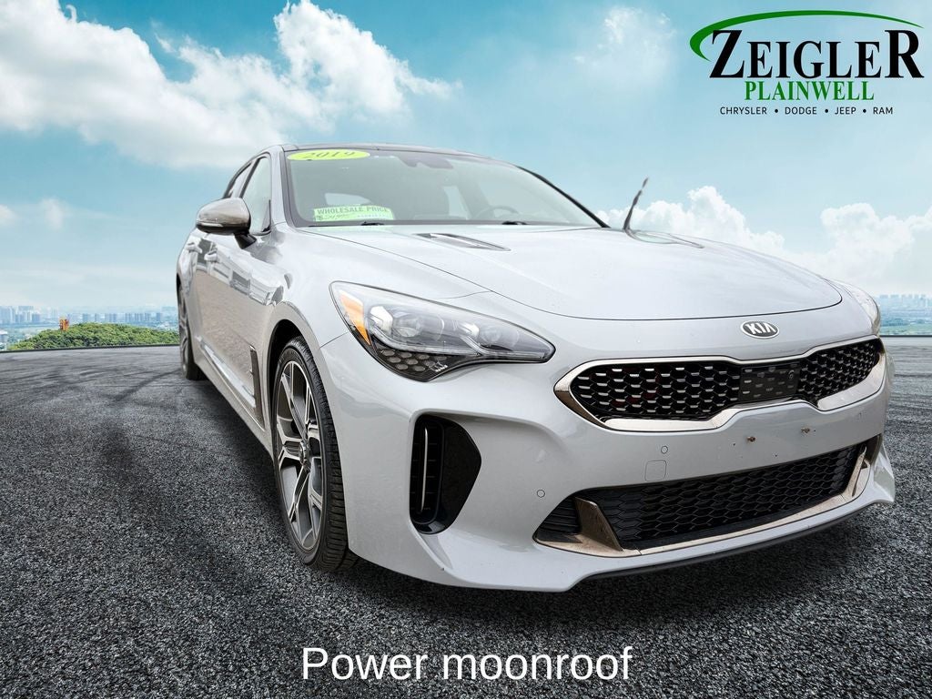 2019 Kia Stinger GT2 Red Interior Color Package
