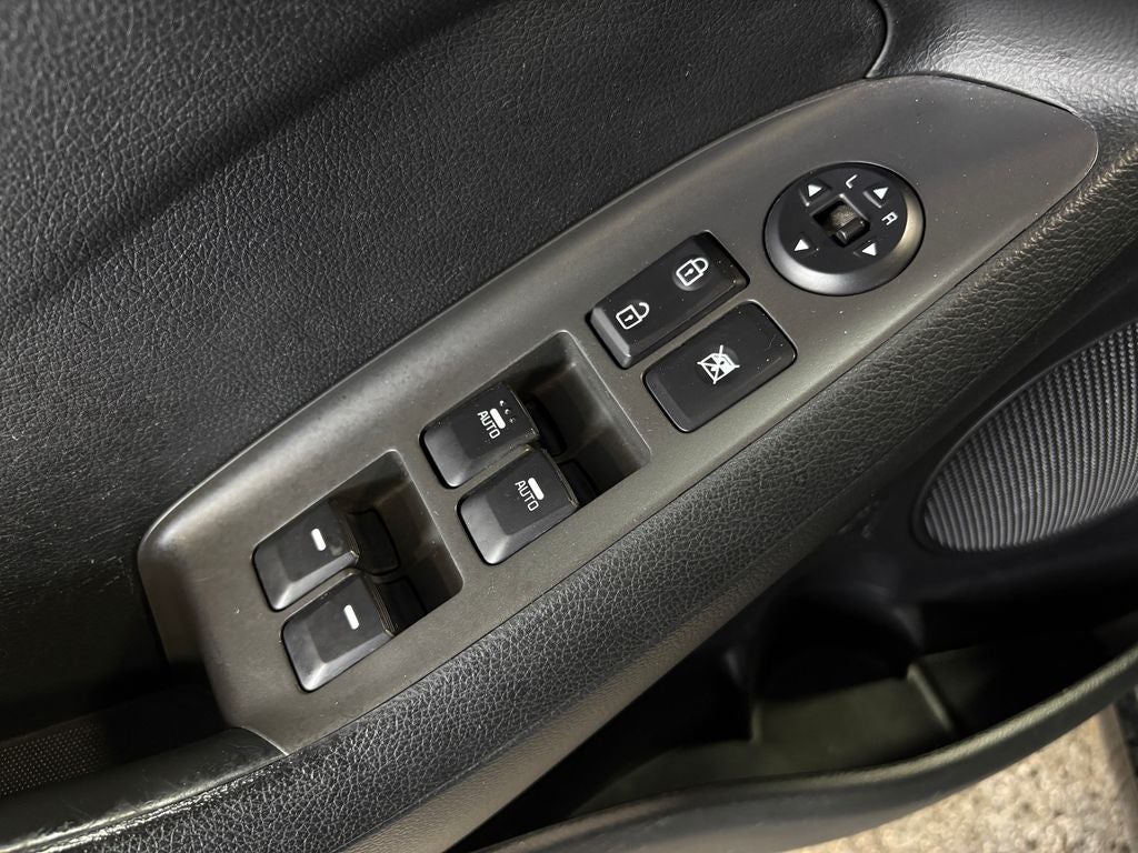 2017 Kia Forte5 LX Remote keyless entry