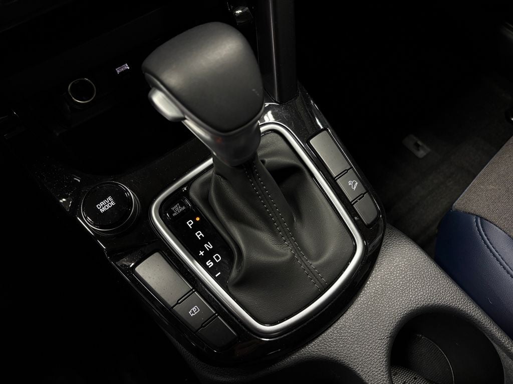 2024 Kia Seltos S Apple CarPlay & Android Auto