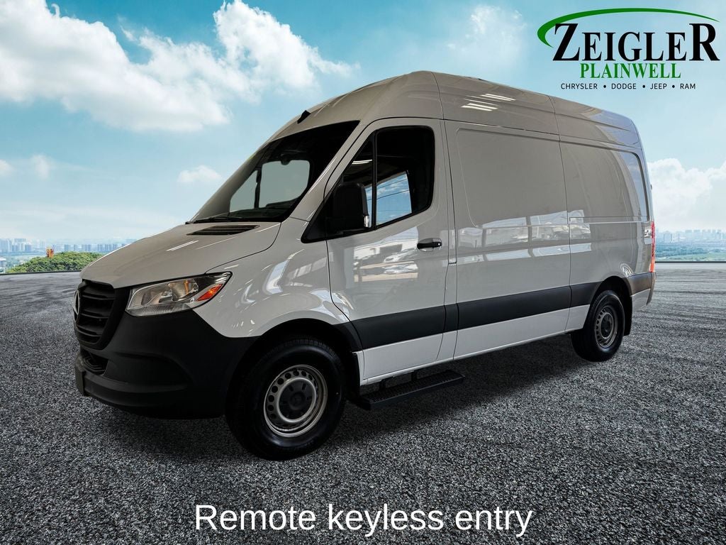 2022 Mercedes-Benz Sprinter 2500 Cargo 144 WB