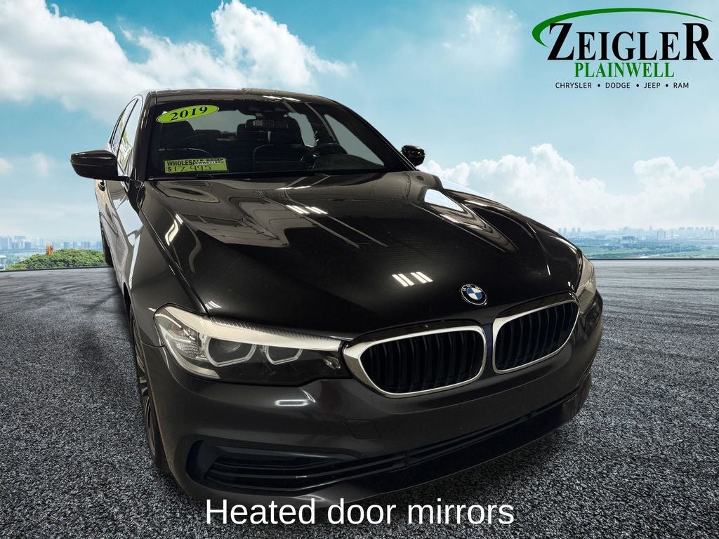 2019 BMW 5 Series 540i xDrive Power moonroof