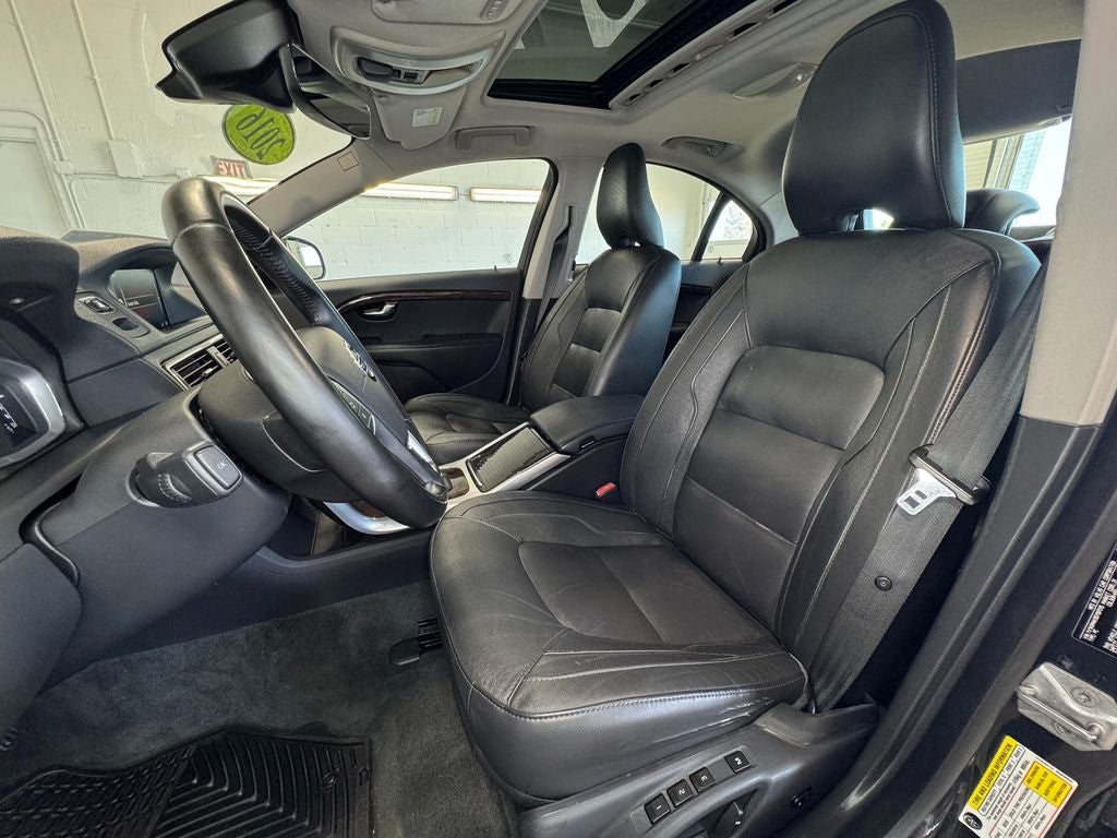 2016 Volvo S80 T5 Power moonroof