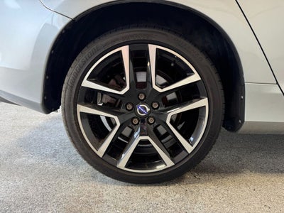 2018 Volvo V60 T5 Dynamic