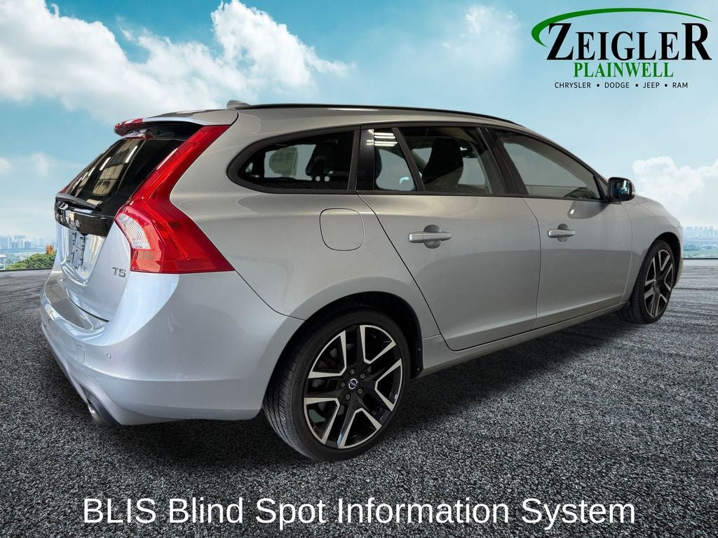 2018 Volvo V60 T5 Dynamic