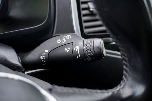 2022 Volvo XC90 T6 Inscription Navigation System & Power Moonroof