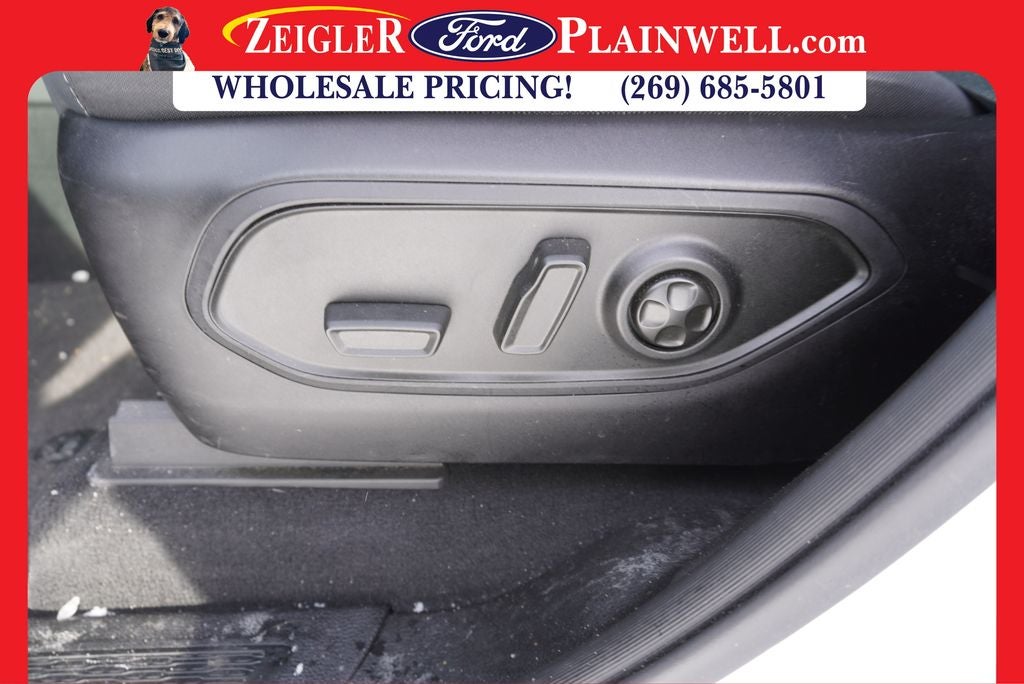 2023 Jeep Grand Cherokee Laredo V6 4x4 Rear Camera Power Seat