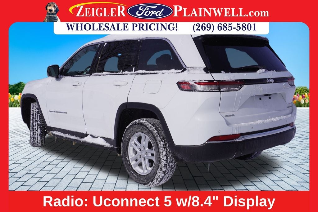 2023 Jeep Grand Cherokee Laredo V6 4x4 Rear Camera Power Seat