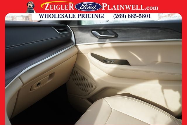 2024 Jeep Grand Cherokee Limited 4x4 Heated Leather Navigation Rear Camera