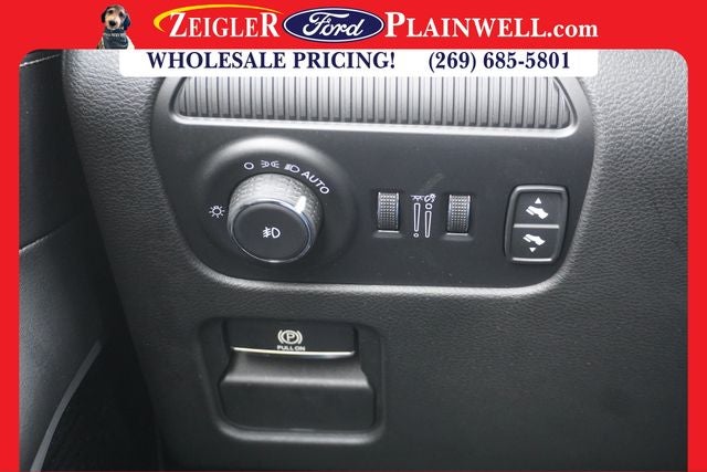 2022 Jeep Wagoneer Series III Deployable Boards Heated Leather Heads up Display