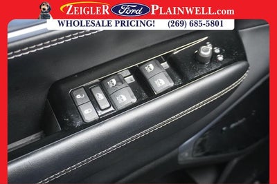 2022 Jeep Wagoneer Series III Deployable Boards Heated Leather Heads up Display