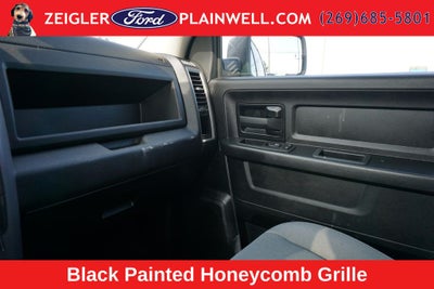 2022 RAM 1500 Classic Express Crew Cab Black Edition Heated Seats Tow