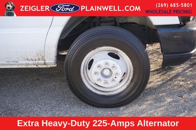 2011 Ford E-450SD Base